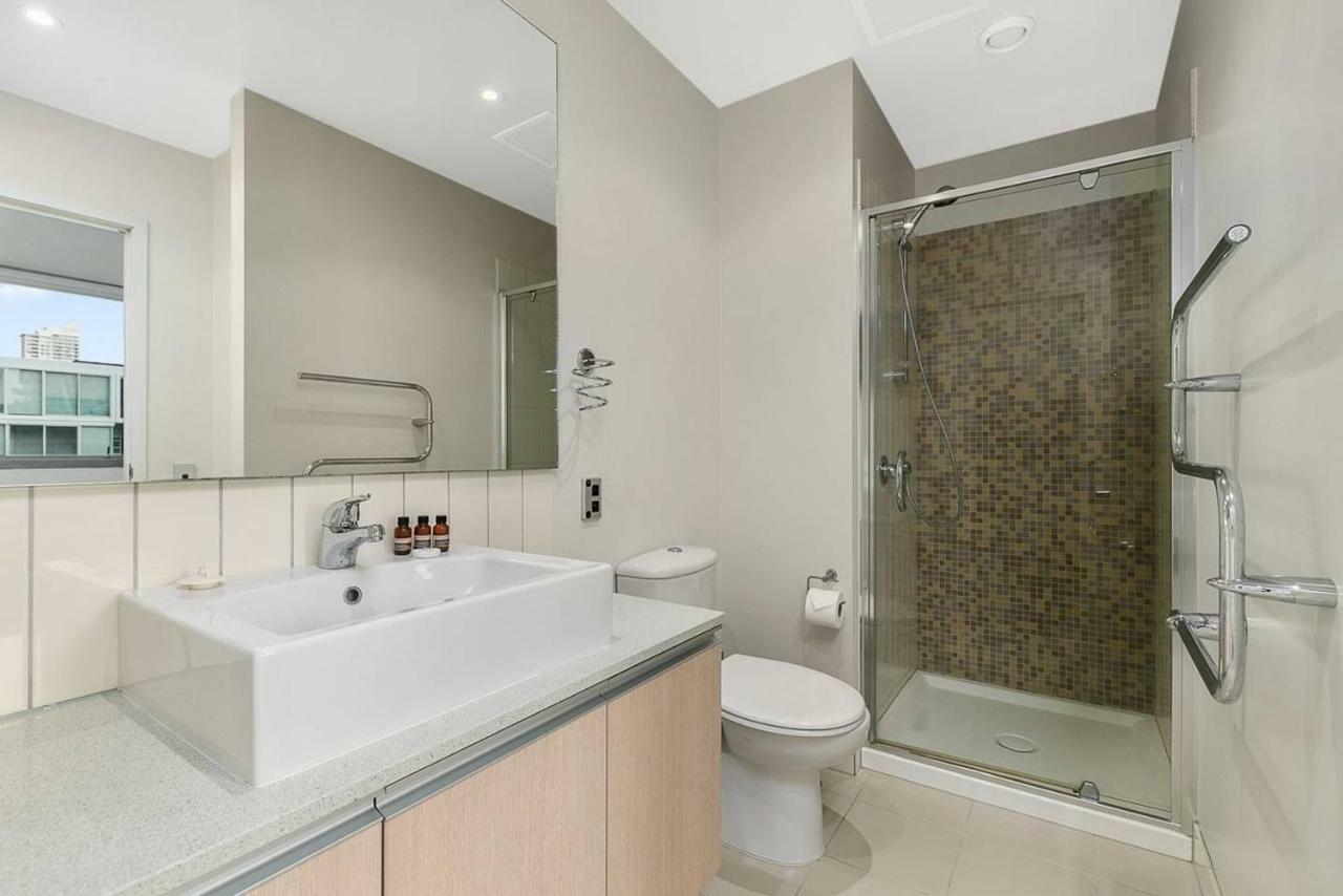 Two Bedroom Apartment - Pool, Gym & Free Parking! Окленд Екстер'єр фото